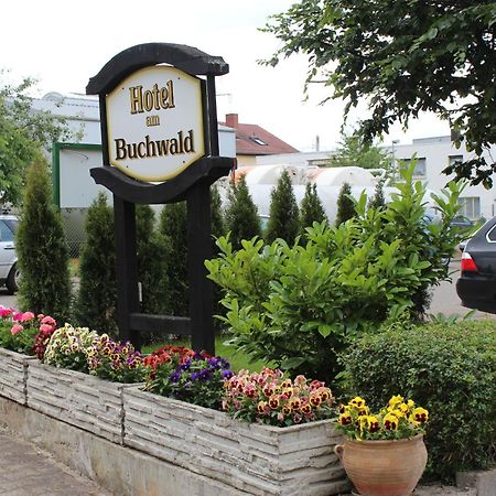 Hotel Am Buchwald Эсслинген Экстерьер фото